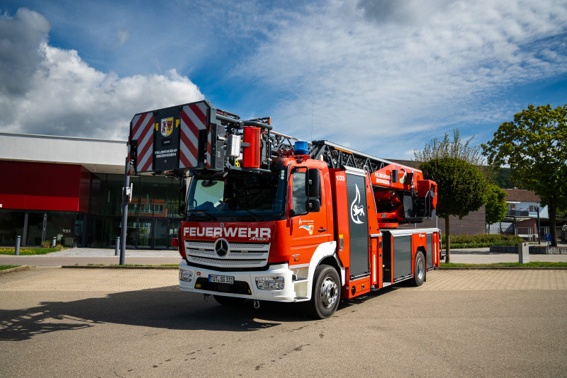 Drehleiter der Feuerwehr Geisingen im Einsatz